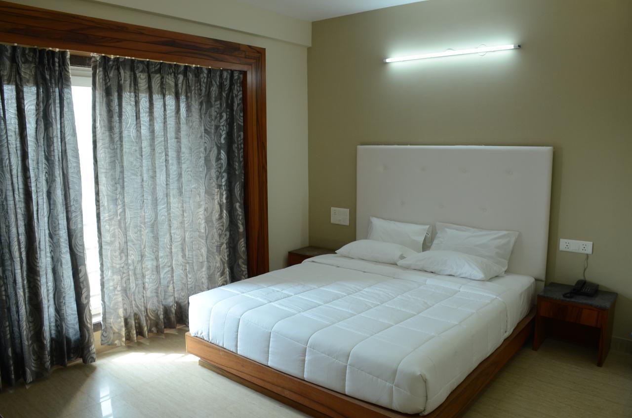 Blue Bay Resort 普里 外观 照片