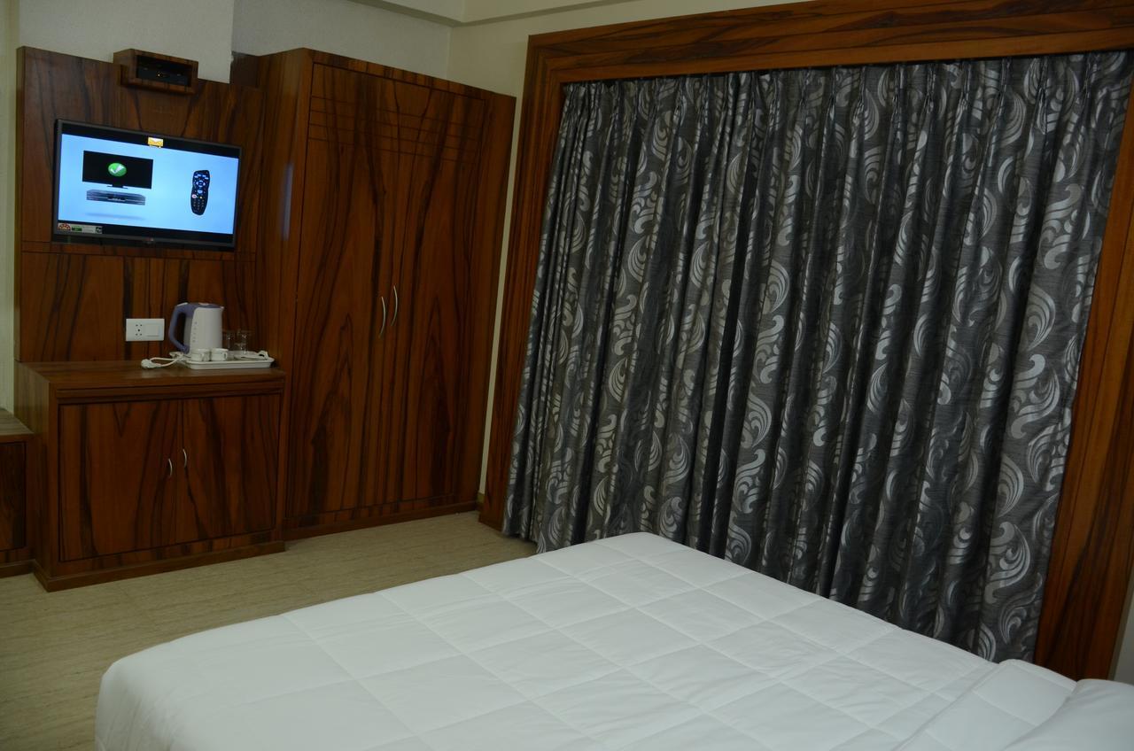 Blue Bay Resort 普里 外观 照片